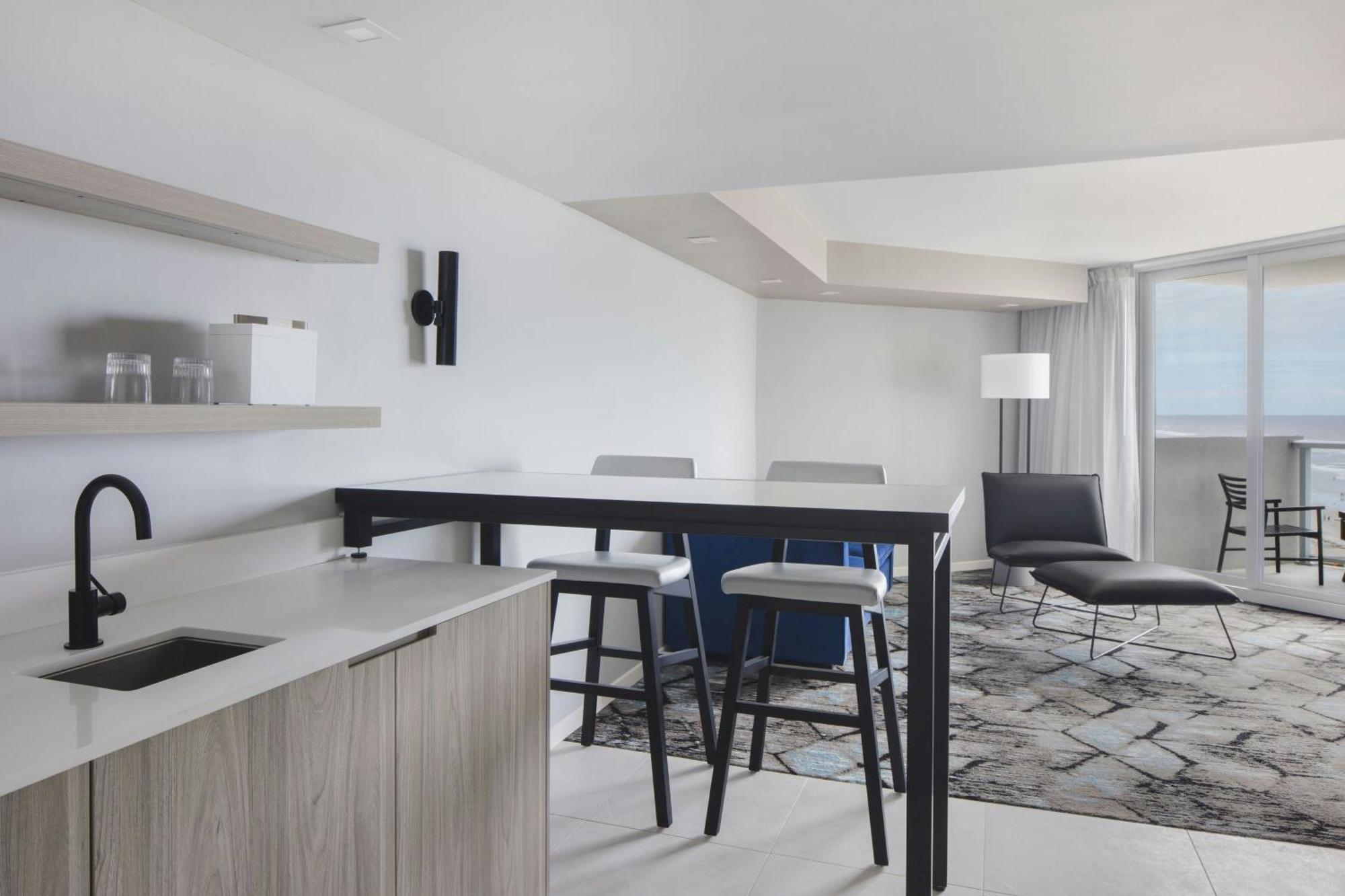 Renaissance Daytona Beach Oceanfront Hotel ภายนอก รูปภาพ